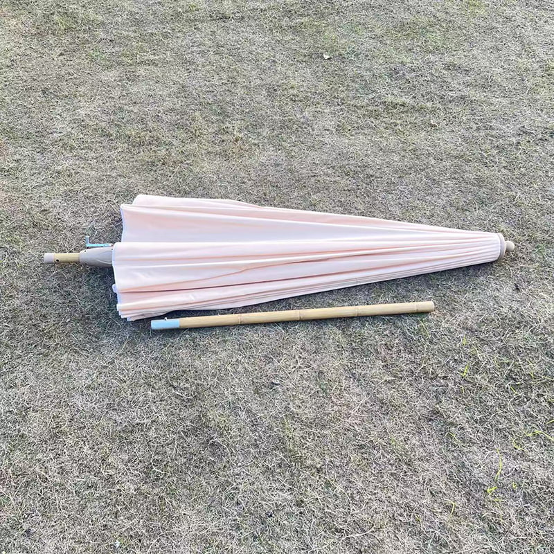 2,8M håndsvinget landskabsparaply