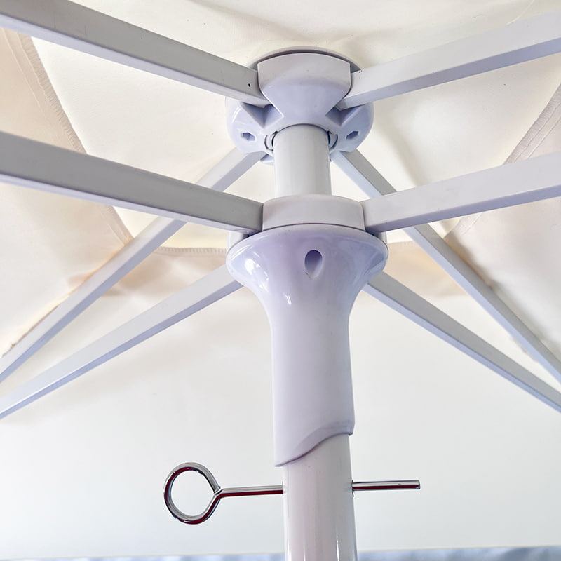 Firkantet/rund loftmonteret paraply