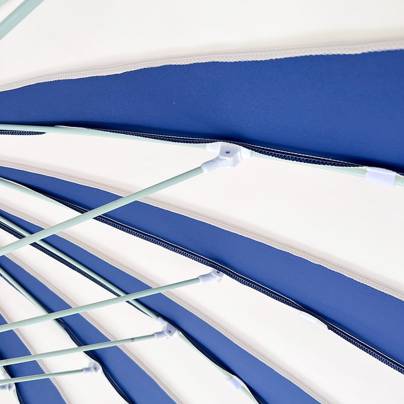 2,5 M blå og hvid patchwork Pagoda paraply