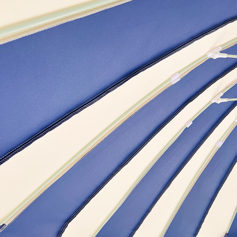 2,5 M blå og hvid patchwork Pagoda paraply