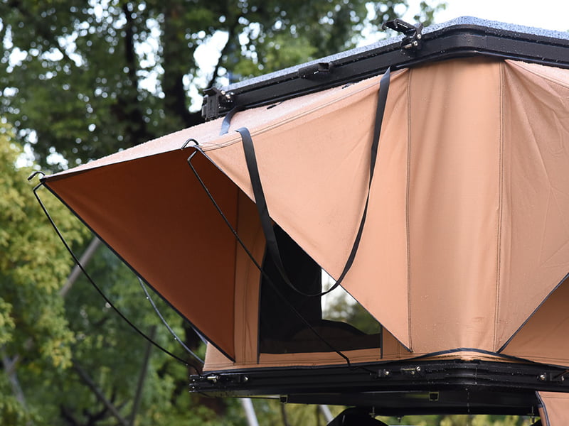 Campingtelt på taget med stige Campingtelt på taget med stige